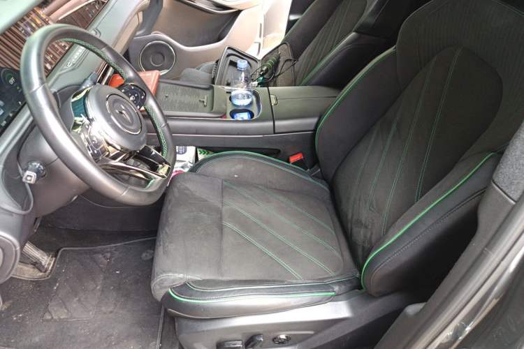 Used VOYAH FREE 2025 318 318 km Rear-Drive Touring Edition Left Front Seat