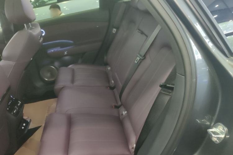 Used VOYAH FREE 2025 Model FREE+ Rear-Drive Qiankun Edition Left Rear Seat