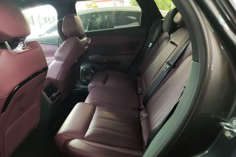 Used VOYAH FREE 2025 Model FREE+ Rear-Drive Qiankun Edition Left Rear Seat