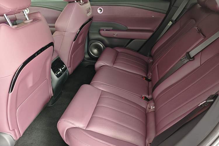 Used VOYAH FREE 2025 Model FREE+ Rear-Drive Qiankun Edition Left Rear Seat