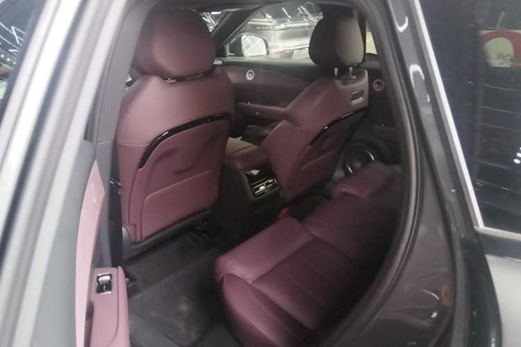 Used VOYAH FREE 2025 Model FREE+ Rear-Drive Qiankun Edition Left Rear Seat