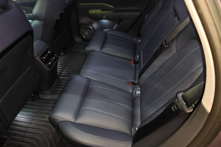 Used VOYAH FREE 2025 Model FREE+ Four-Wheel-Drive Qiankun Edition Left Rear Seat