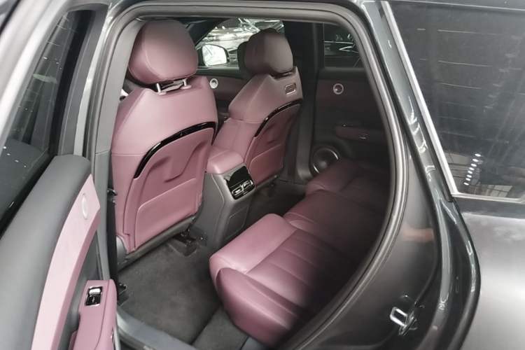 Used VOYAH FREE 2025 Model FREE+ Rear-Drive Qiankun Edition Left Rear Seat