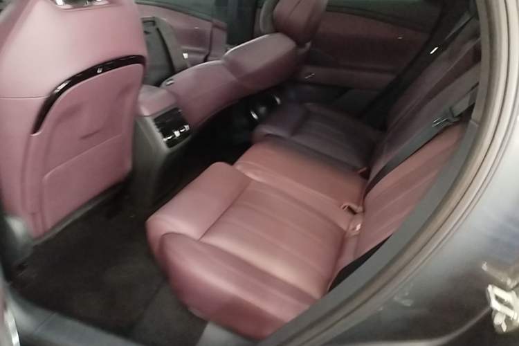 Used VOYAH FREE 2025 Model FREE+ Rear-Drive Qiankun Edition Left Rear Seat