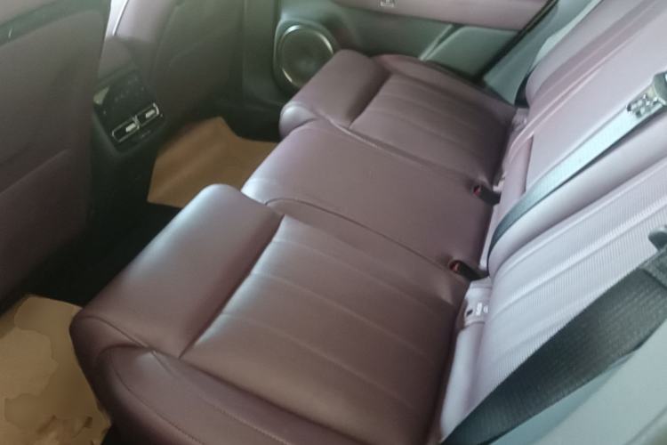 Used VOYAH FREE 2025 Model FREE+ Rear-Drive Qiankun Edition Left Rear Seat