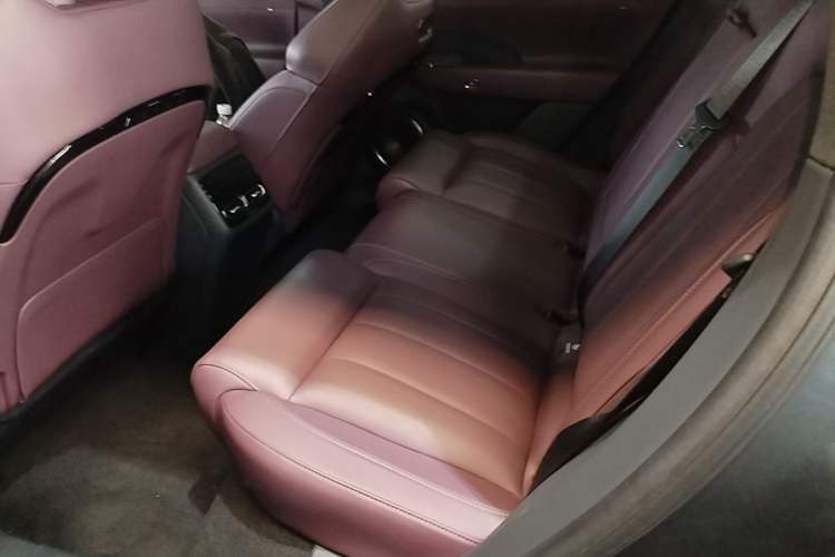 Used VOYAH FREE 2025 Model FREE+ Rear-Drive Qiankun Edition Left Rear Seat