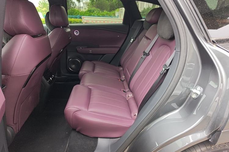Used VOYAH FREE 2025 Model FREE+ Four-Wheel-Drive Qiankun Edition Left Rear Seat