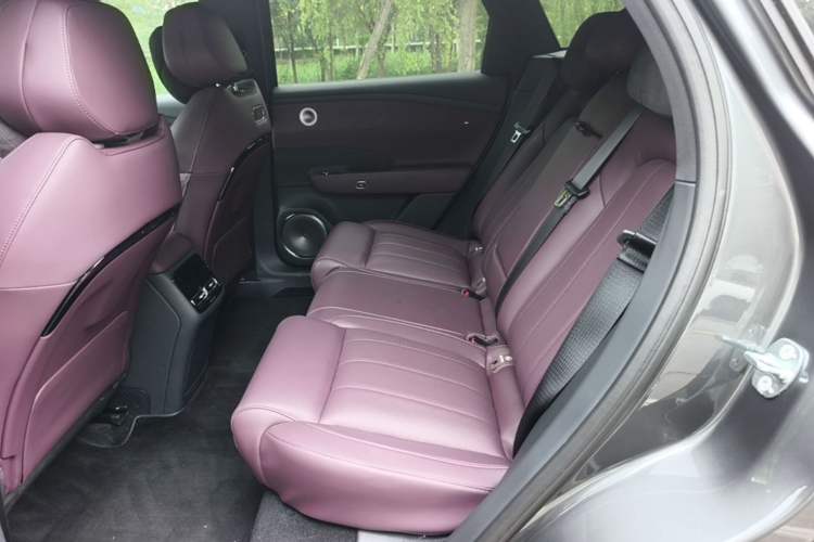 Used VOYAH FREE 2025 Model FREE+ Rear-Drive Qiankun Edition Left Rear Seat