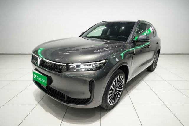 VOYAH FREE 2025 Model FREE+ Four-Wheel-Drive Qiankun Edition usata