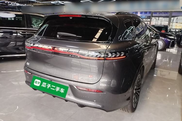 Used VOYAH FREE 2025 Model FREE+ Four-Wheel-Drive Qiankun Edition Rear Right 45 Deg