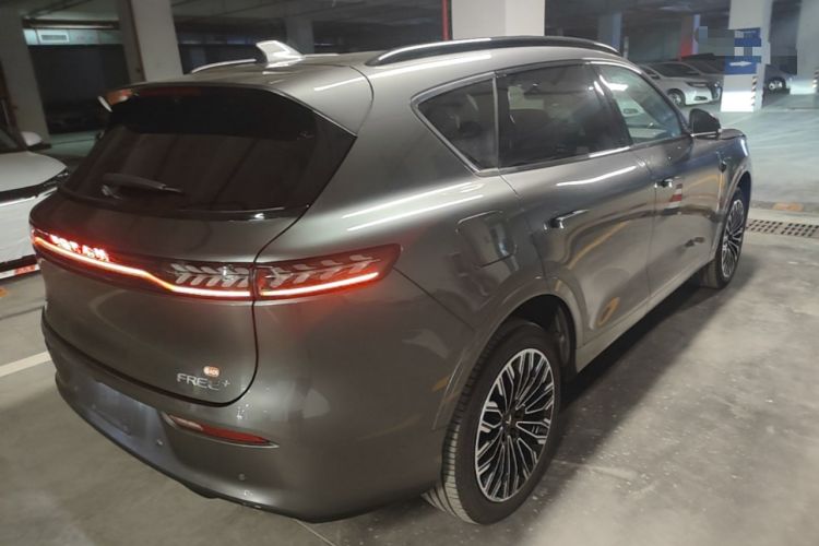 Used VOYAH FREE 2025 Model FREE+ Four-Wheel-Drive Qiankun Edition Rear Right 45 Deg