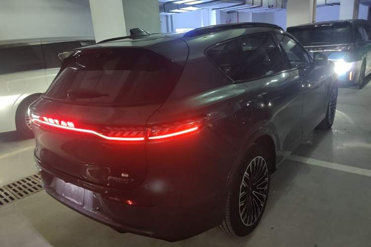 Used VOYAH FREE 2025 Model FREE+ Rear-Drive Qiankun Edition Rear Right 45 Deg