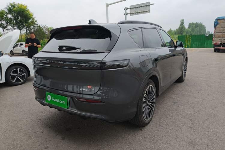 Used VOYAH FREE 2025 Model FREE+ Four-Wheel-Drive Qiankun Edition Rear Right 45 Deg
