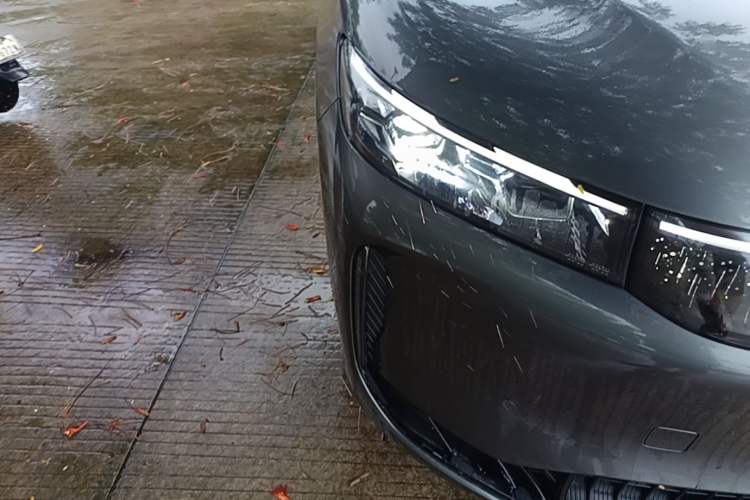 Used VOYAH FREE 2025 Model FREE+ Four-Wheel-Drive Qiankun Edition Right Front Headlight