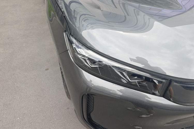 Used VOYAH FREE 2025 Model FREE+ Four-Wheel-Drive Qiankun Edition Right Front Headlight