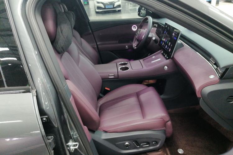 Used VOYAH FREE 2025 Model FREE+ Rear-Drive Qiankun Edition Right Front Seat