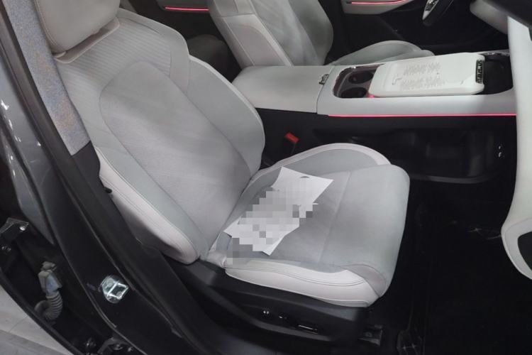 Used VOYAH FREE 2025 318 318 km Rear-Drive Touring Edition Right Front Seat