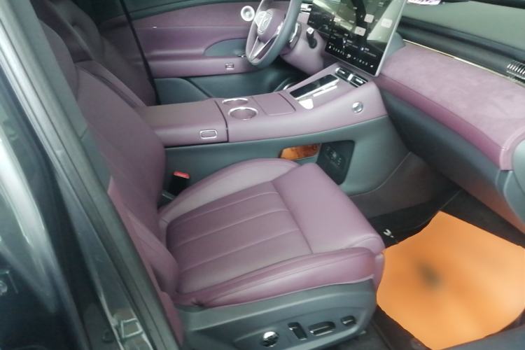 Used VOYAH FREE 2025 Model FREE+ Four-Wheel-Drive Qiankun Edition Right Front Seat