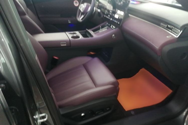 Used VOYAH FREE 2025 Model FREE+ Four-Wheel-Drive Qiankun Edition Right Front Seat