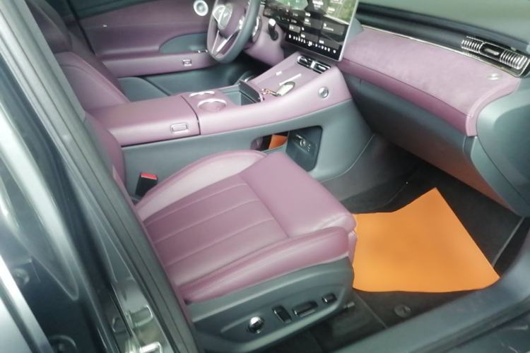 Used VOYAH FREE 2025 Model FREE+ Four-Wheel-Drive Qiankun Edition Right Front Seat