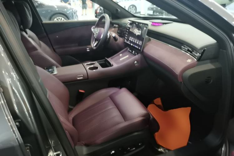Used VOYAH FREE 2025 Model FREE+ Four-Wheel-Drive Qiankun Edition Right Front Seat