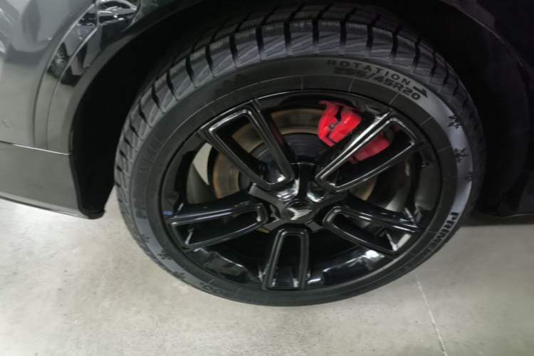 Used VOYAH FREE 2025 318 318 km Rear-Drive Touring Edition Right Rear Wheel Hub