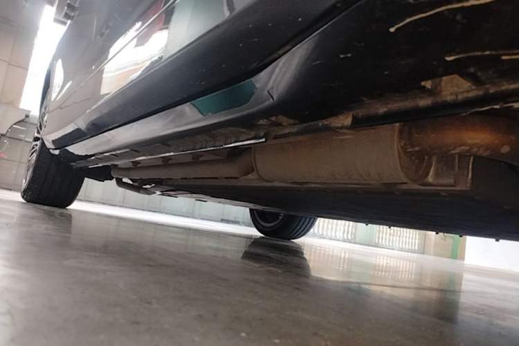 Used VOYAH FREE 2025 Model FREE+ Four-Wheel-Drive Qiankun Edition Right Side Sill