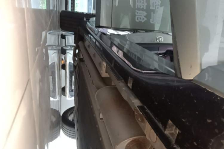 Used VOYAH FREE 2025 Model FREE+ Rear-Drive Qiankun Edition Right Side Sill