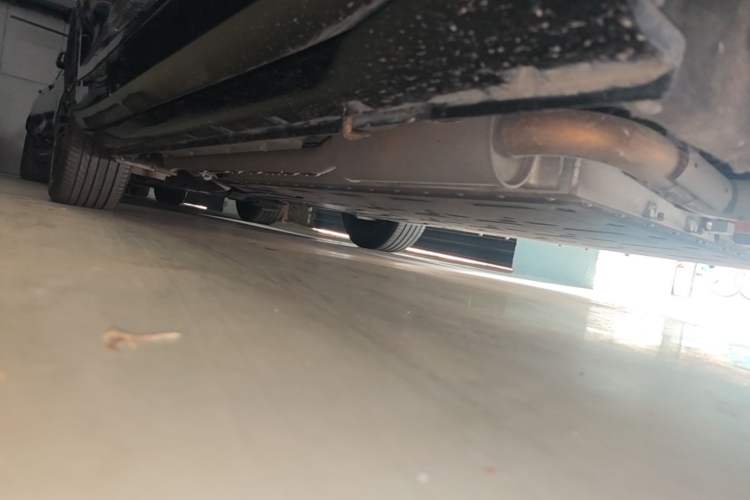 Used VOYAH FREE 2025 Model FREE+ Rear-Drive Qiankun Edition Right Side Sill
