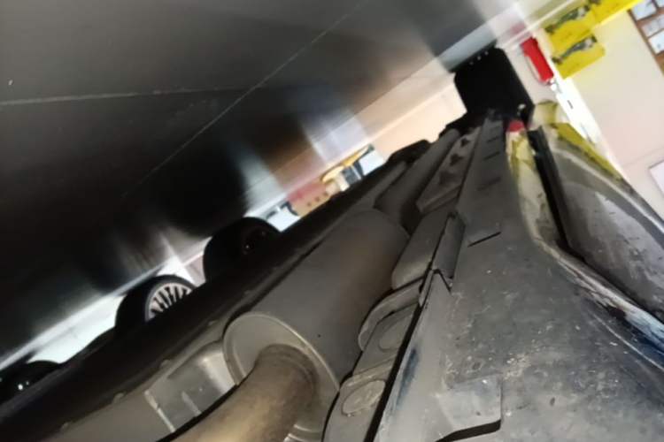 Used VOYAH FREE 2025 Model FREE+ Four-Wheel-Drive Qiankun Edition Right Side Sill