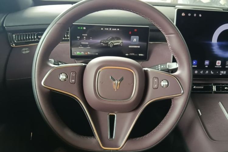 Used VOYAH FREE 2025 Model FREE+ Rear-Drive Qiankun Edition Steering Wheel