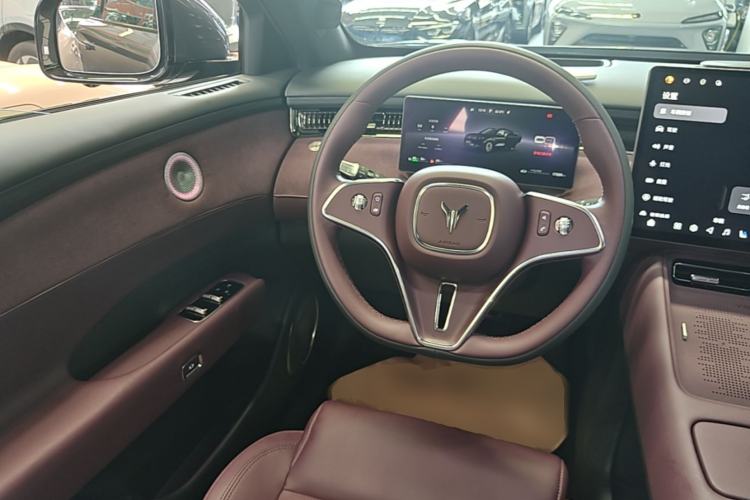 Used VOYAH FREE 2025 Model FREE+ Rear-Drive Qiankun Edition Steering Wheel