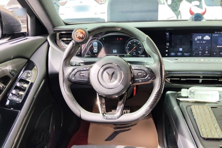 Used VOYAH FREE 2025 318 259 km All-Wheel-Drive Exploration Edition Steering Wheel