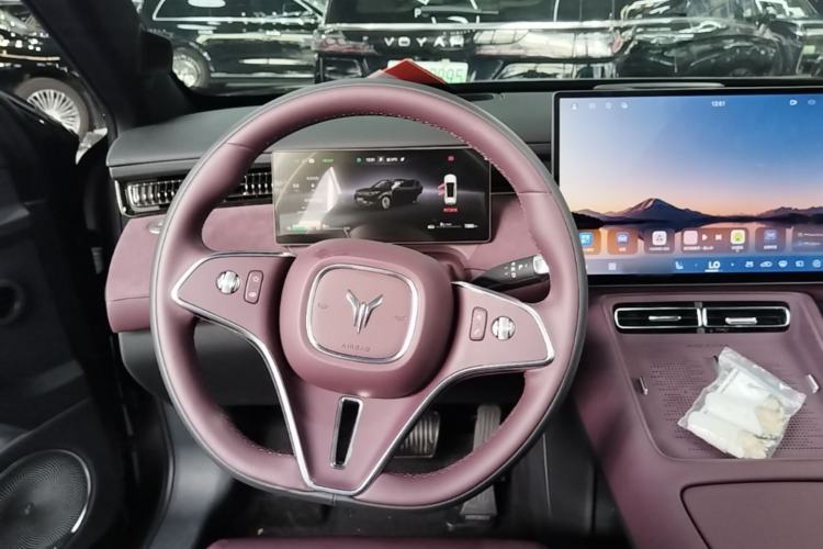 Used VOYAH FREE 2025 Model FREE+ Rear-Drive Qiankun Edition Steering Wheel