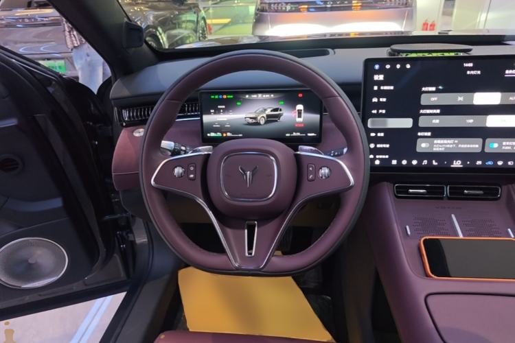 Used VOYAH FREE 2025 Model FREE+ Four-Wheel-Drive Qiankun Edition Steering Wheel