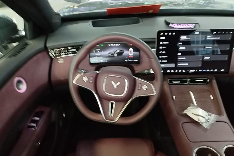 Used VOYAH FREE 2025 Model FREE+ Rear-Drive Qiankun Edition Steering Wheel