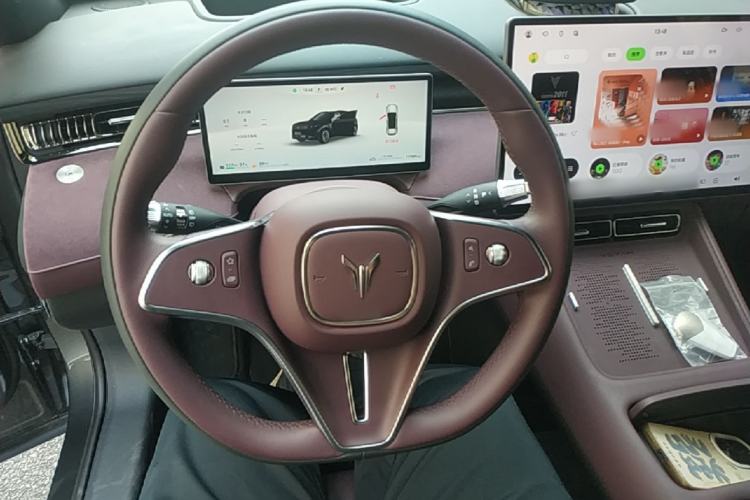 Used VOYAH FREE 2025 Model FREE+ Rear-Drive Qiankun Edition Steering Wheel