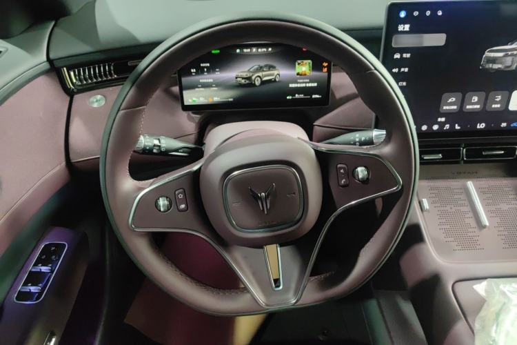 Used VOYAH FREE 2025 Model FREE+ Rear-Drive Qiankun Edition Steering Wheel