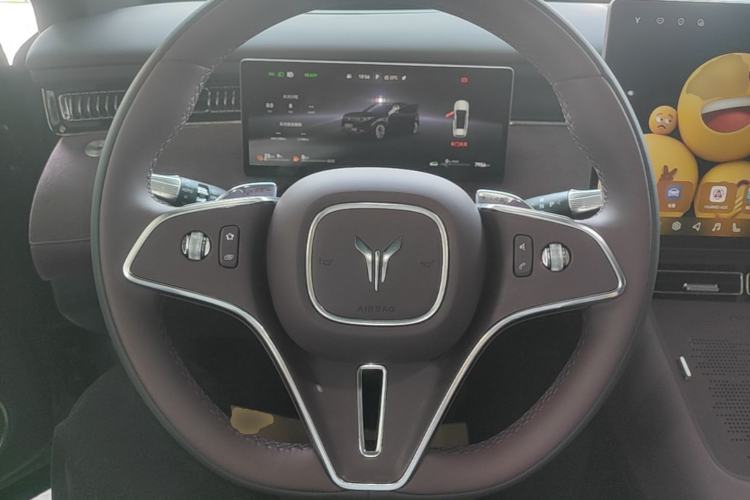 Used VOYAH FREE 2025 Model FREE+ Four-Wheel-Drive Qiankun Edition Steering Wheel