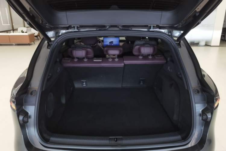Used VOYAH FREE 2025 Model FREE+ Four-Wheel-Drive Qiankun Edition Trunk