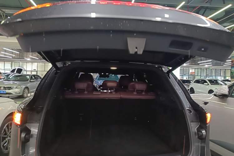 Used VOYAH FREE 2025 Model FREE+ Rear-Drive Qiankun Edition Trunk