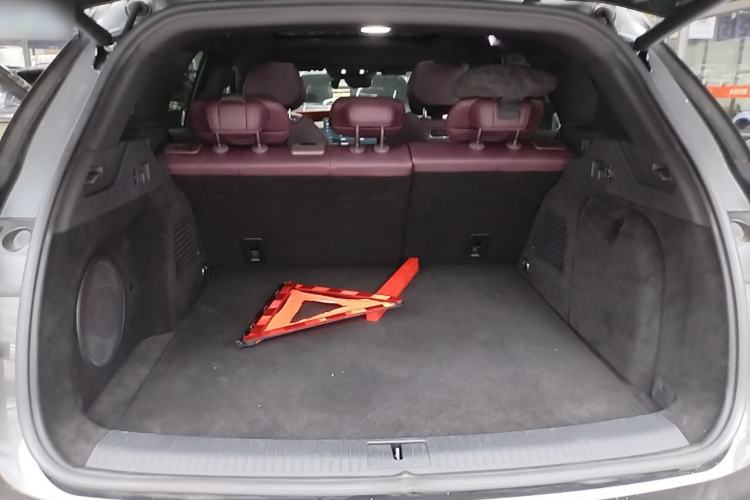 Used VOYAH FREE 2025 Model FREE+ Four-Wheel-Drive Qiankun Edition Trunk