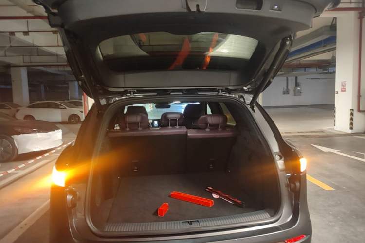 Used VOYAH FREE 2025 Model FREE+ Rear-Drive Qiankun Edition Trunk