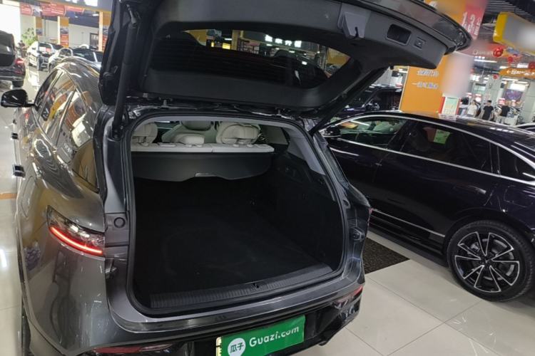 Used VOYAH FREE 2025 318 318 km Rear-Drive Touring Edition Trunk
