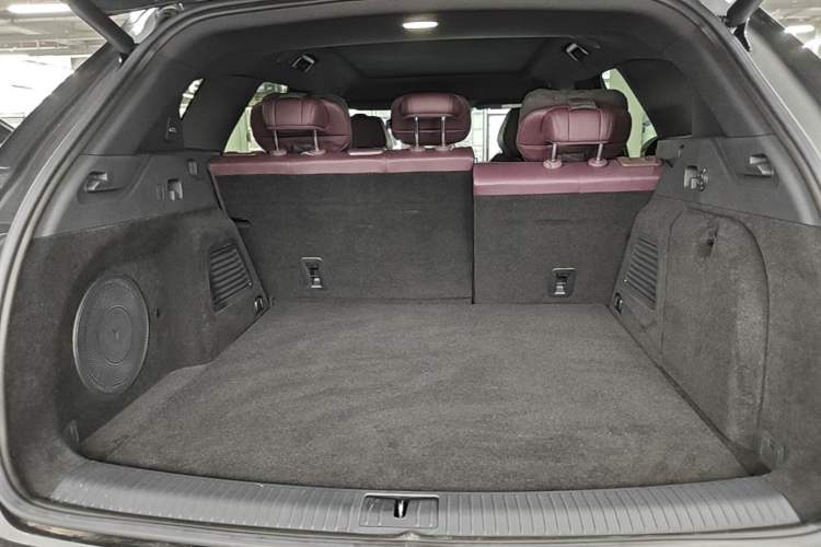 Used VOYAH FREE 2025 Model FREE+ Rear-Drive Qiankun Edition Trunk