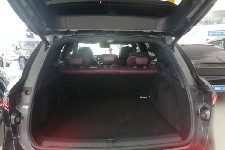 Used VOYAH FREE 2025 Model FREE+ Four-Wheel-Drive Qiankun Edition Trunk