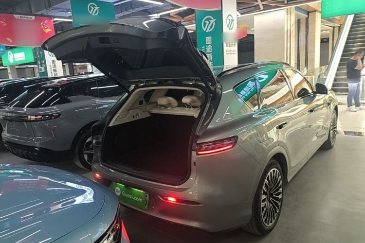 Used VOYAH FREE 2025 Model FREE+ Four-Wheel-Drive Qiankun Edition Trunk
