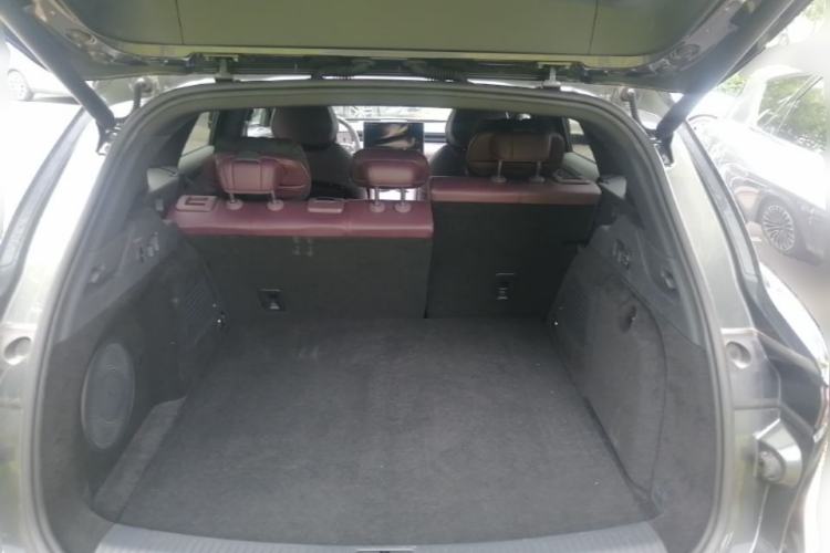 Used VOYAH FREE 2025 Model FREE+ Four-Wheel-Drive Qiankun Edition Trunk