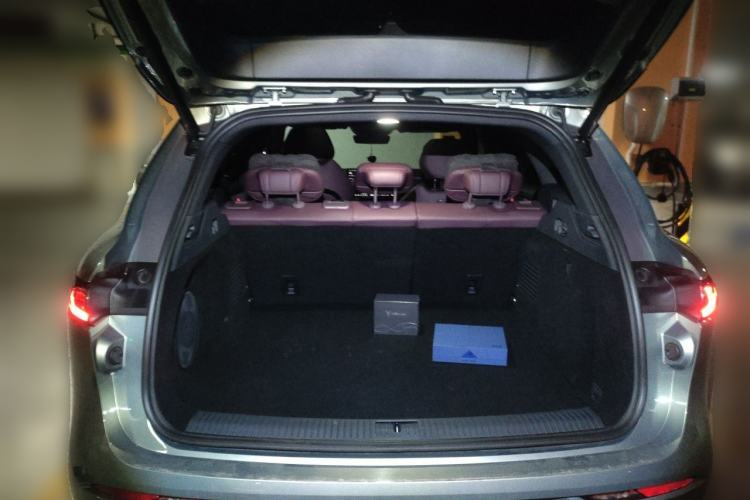Used VOYAH FREE 2025 Model FREE+ Rear-Drive Qiankun Edition Trunk