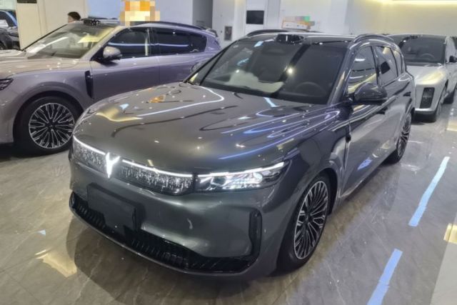 VOYAH FREE 2025 Model FREE+ Four-Wheel-Drive Qiankun Edition d’occasion